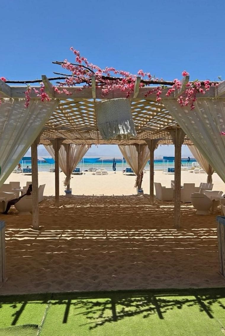 Ultra-All-Inclusive Inselbereich am Roten Meer